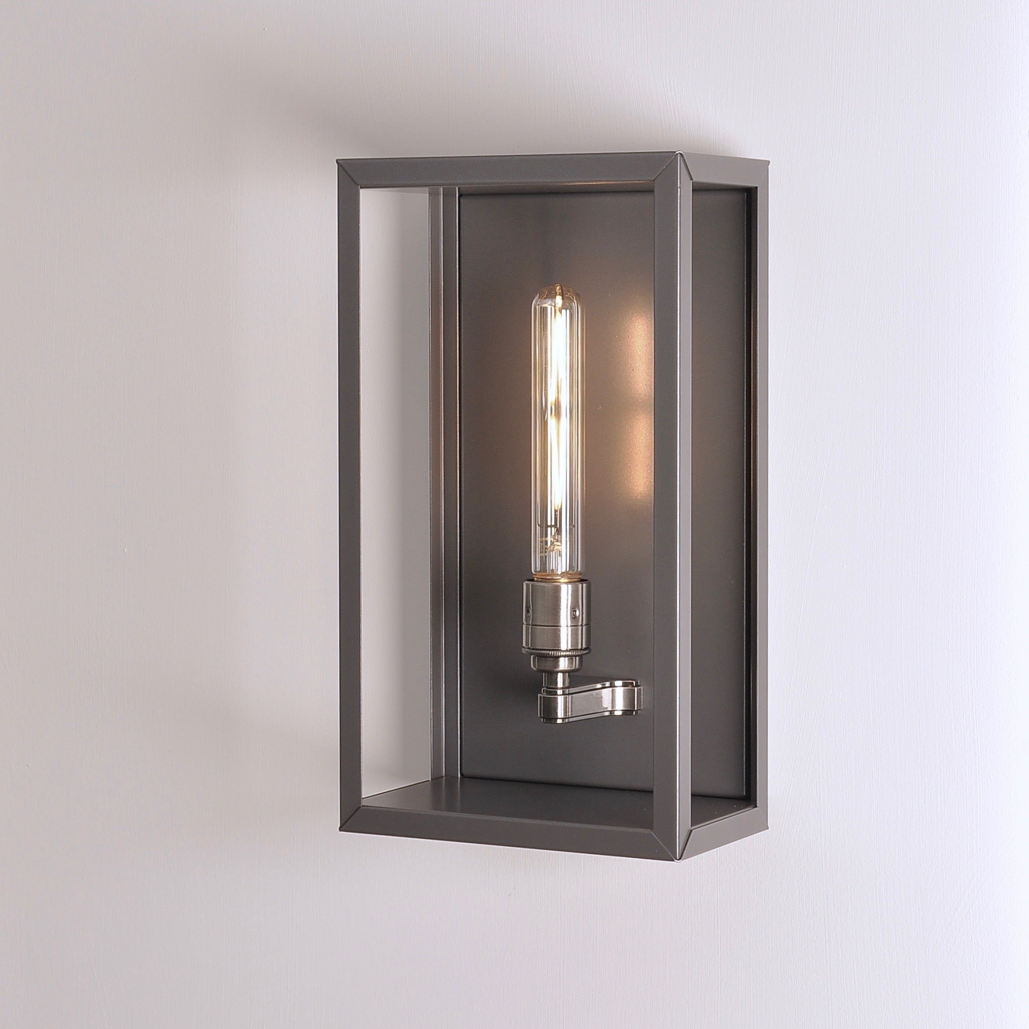 Design Notes - Using Wall Lights in an Interior