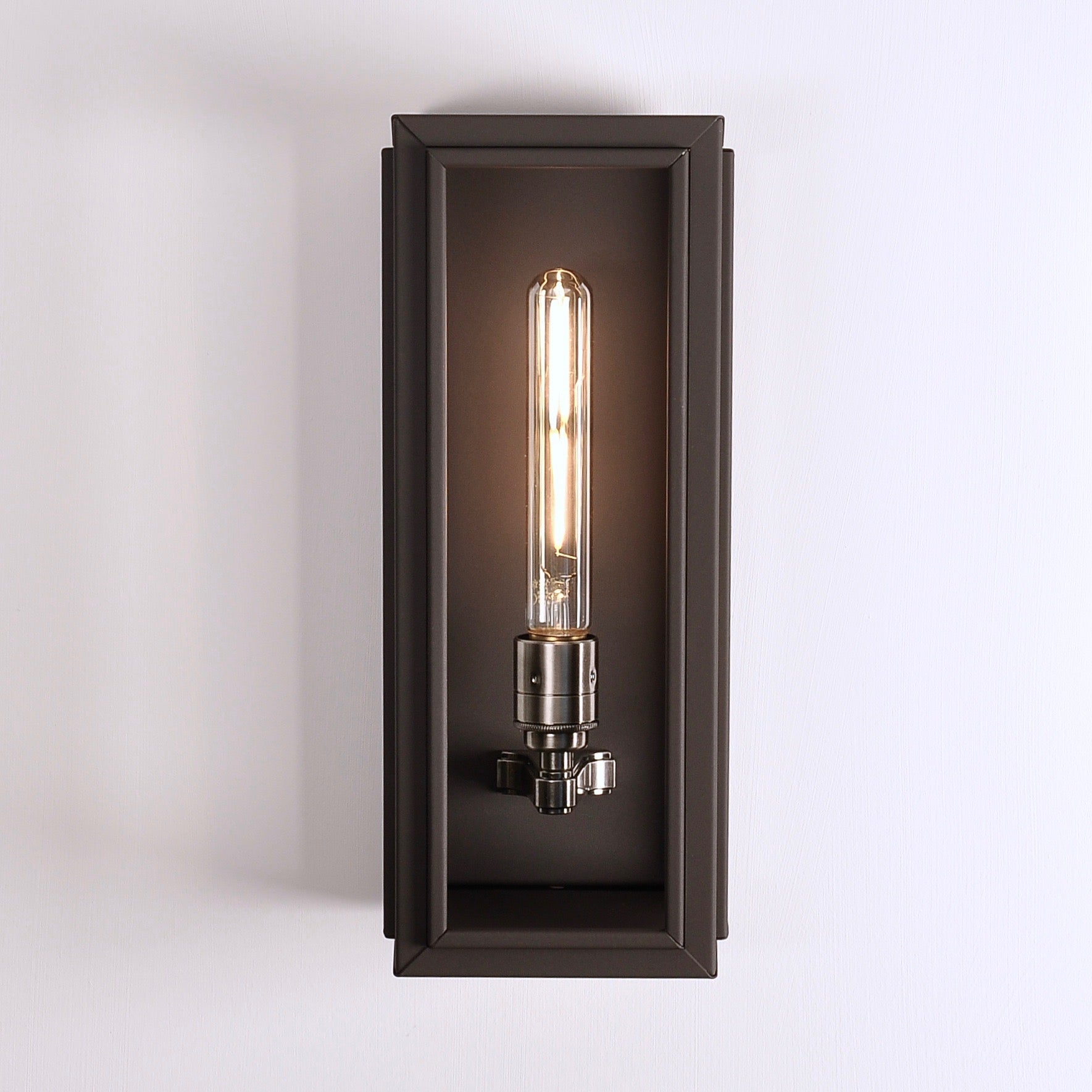 Nicholas Engert Marketing | Windsor Lantern-Medium-Black