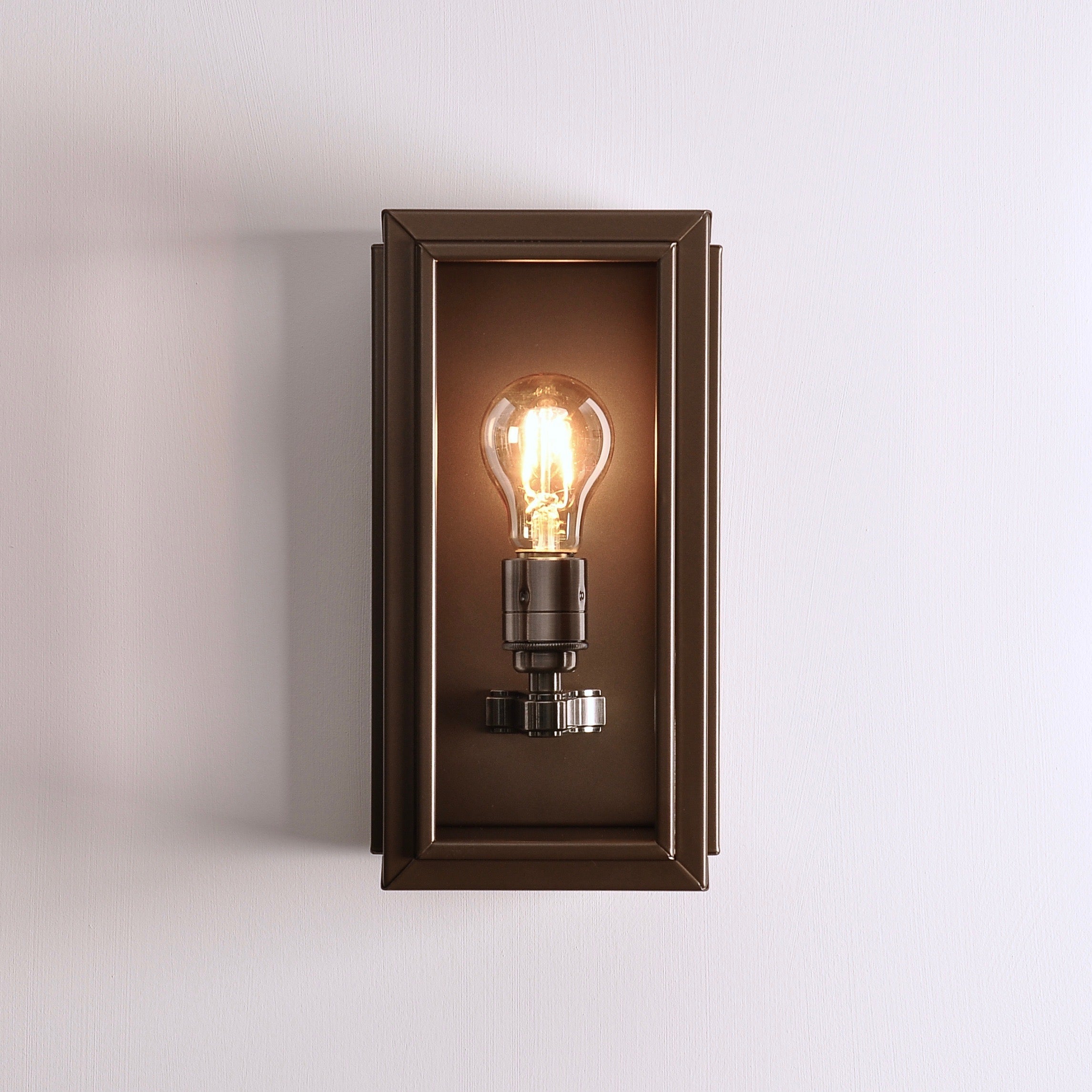 Nicholas Engert Marketing | Windsor Lantern-Small-Bronze