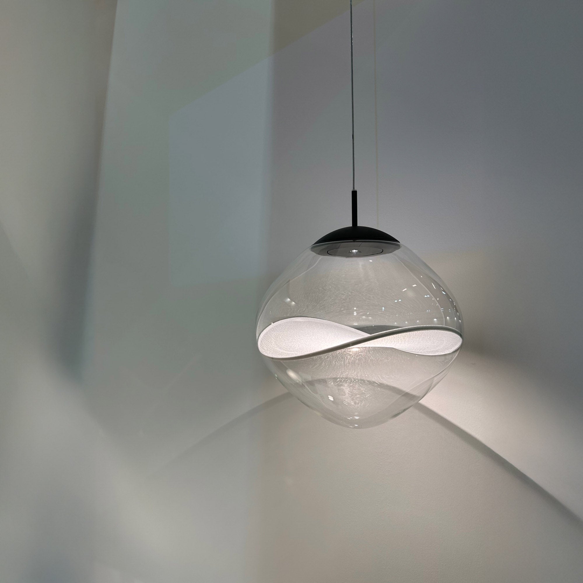 Aether Pendant Light - White Petal