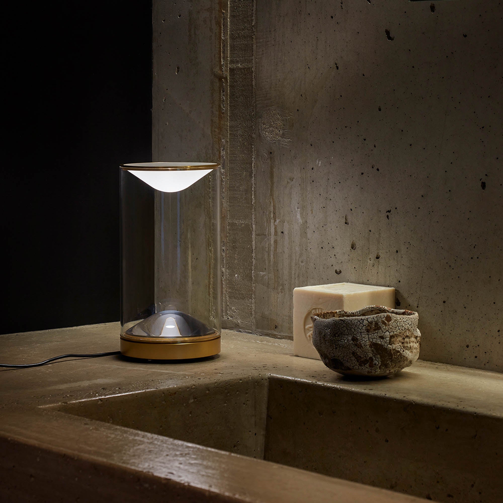 Eve Table Lamp
