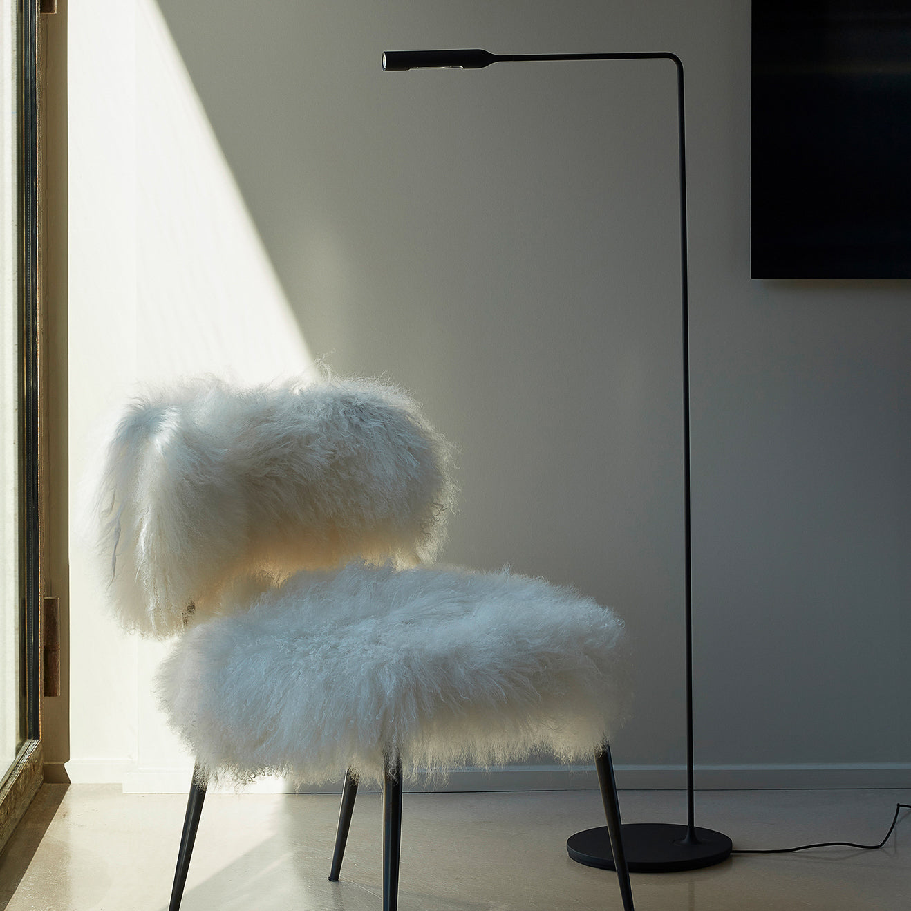 Flo Floor Light